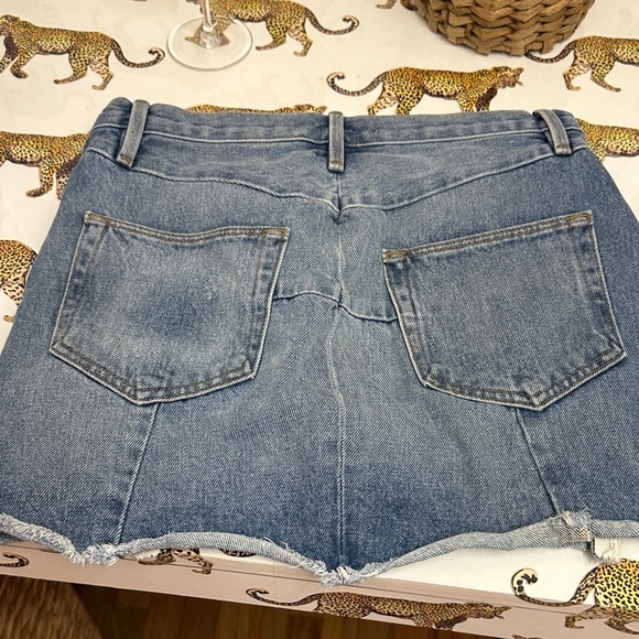 NWOT Frame Denim Zip-Accent Mini Skirt in Light Blue - size 24 - Picture 3 of 4